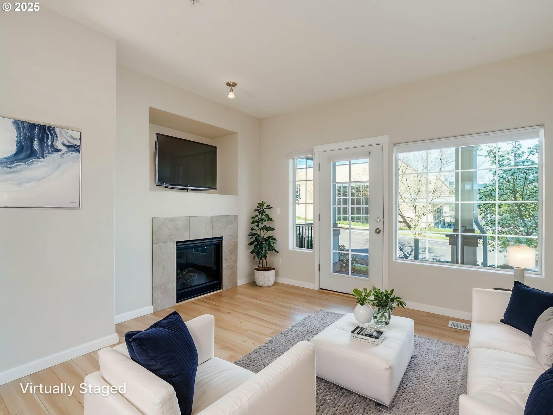Property Photo: 575 NW 118th Ave 103 OR 97229
