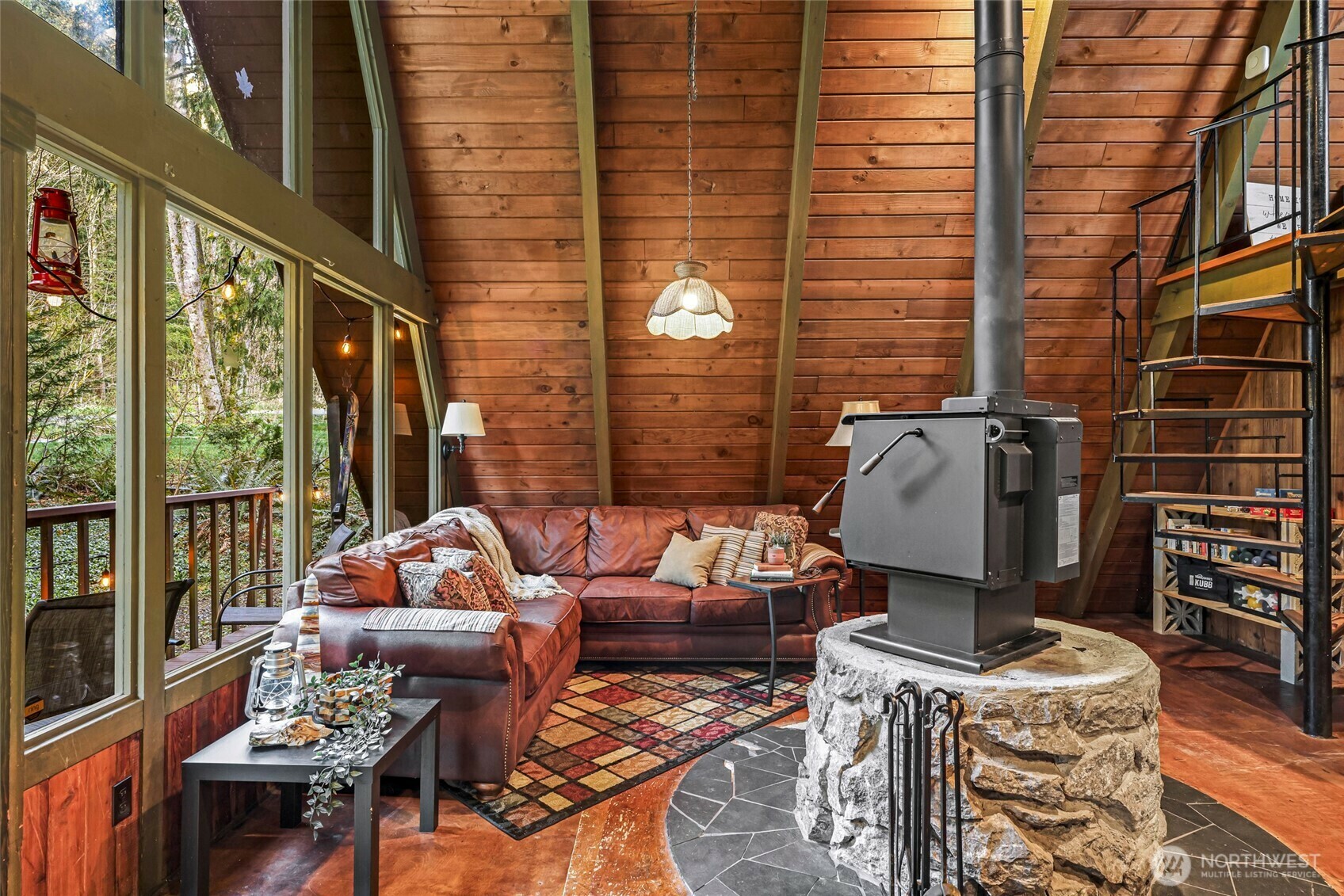 Property Photo: 6389 Santa Fe Trail WA 98266