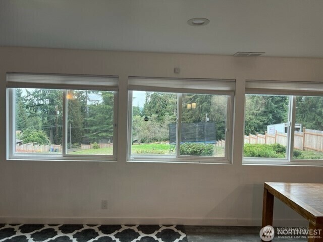 Property Photo: 21704 3rd Avenue SE WA 98021
