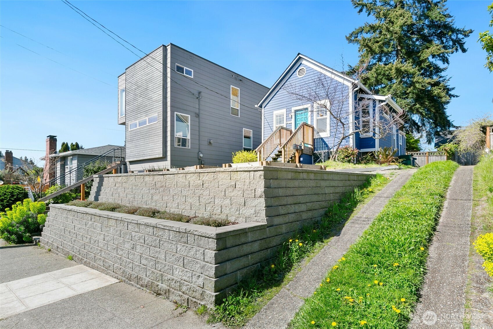Property Photo: 7011 15th Avenue NE WA 98115