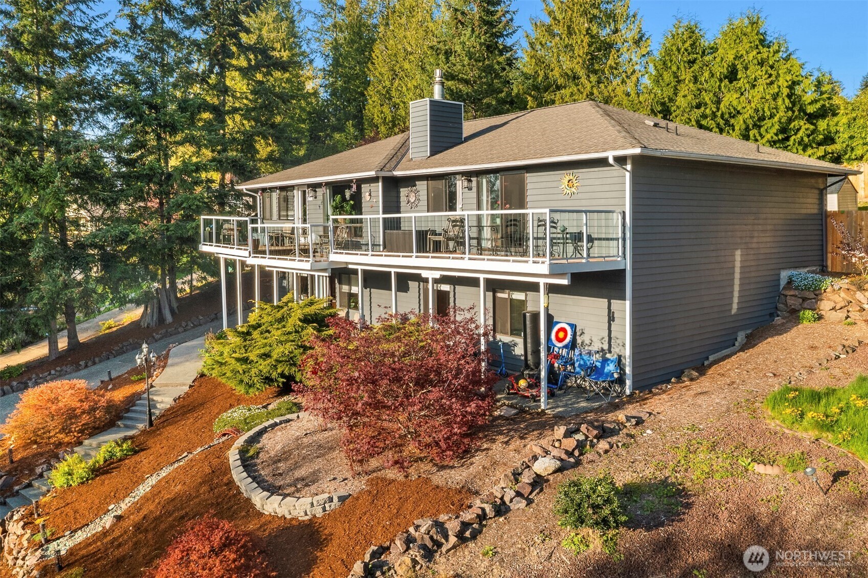 Property Photo:  4718  81st Place SW  WA 98275 