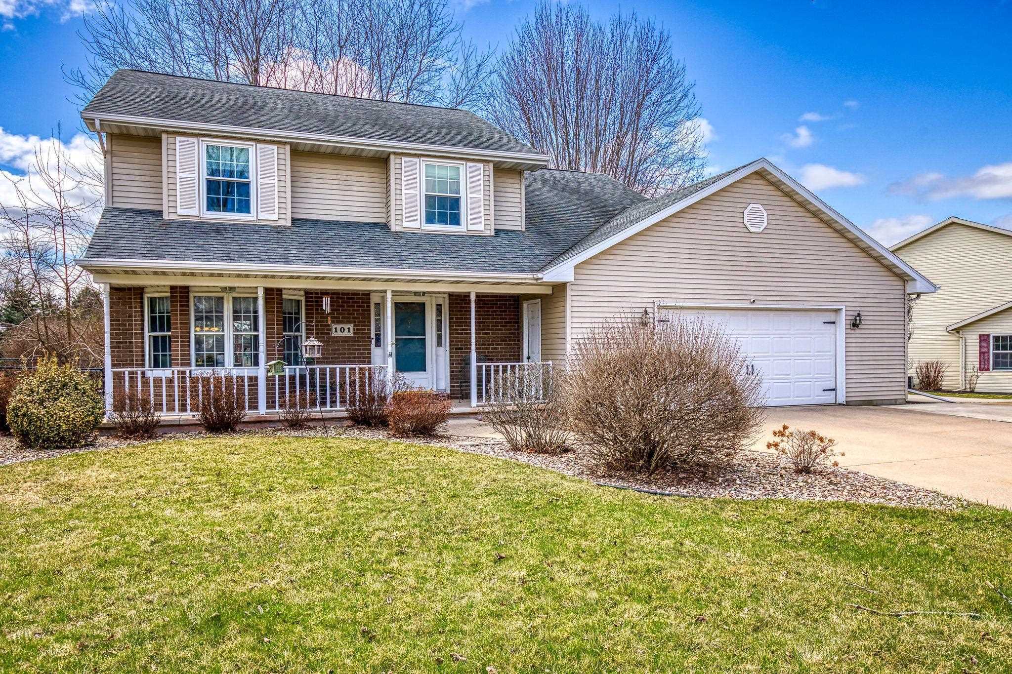 Property Photo: 101 Brookview Place WI 54113-1222
