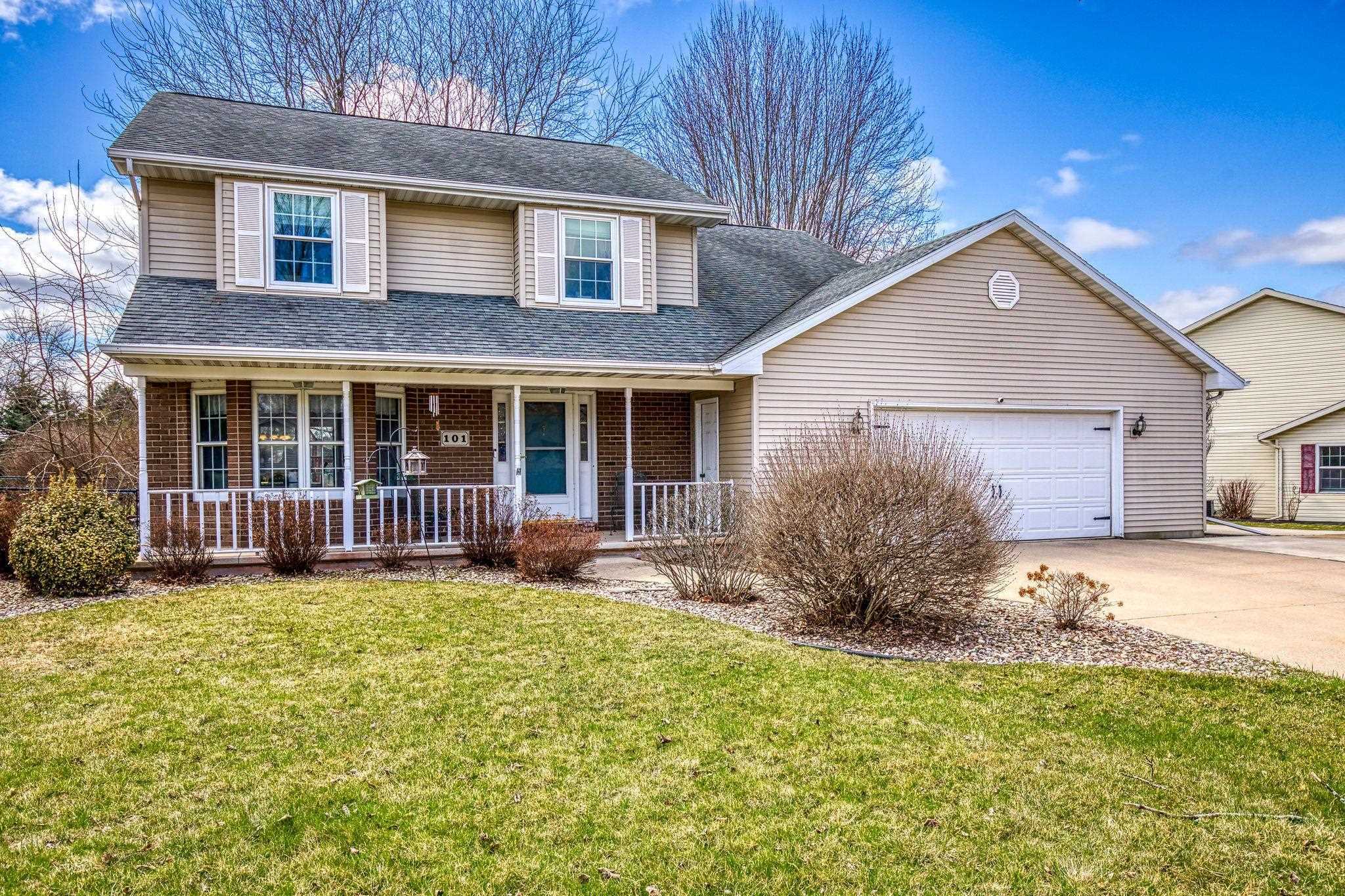 Property Photo: 101 Brookview Place WI 54113-1222