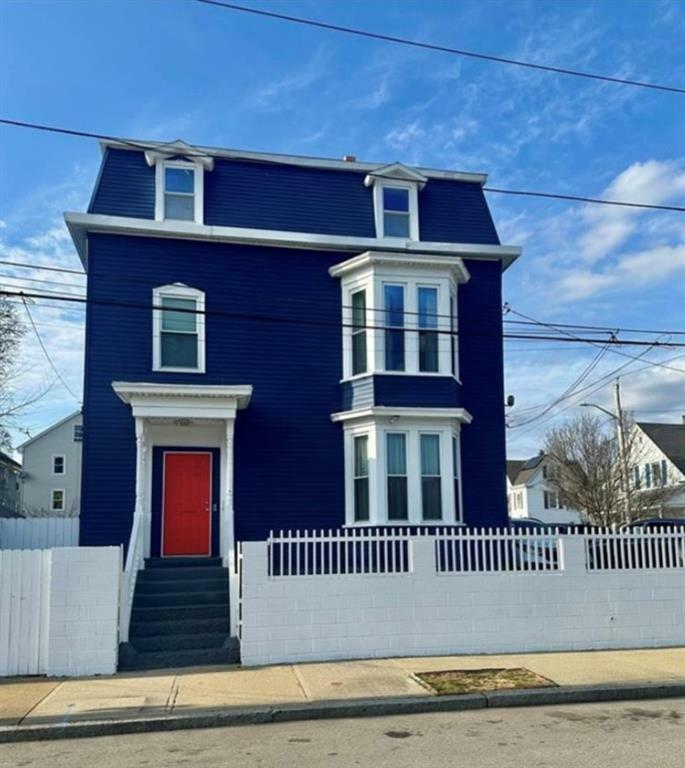 69 Detroit Avenue  Providence RI 02907 photo