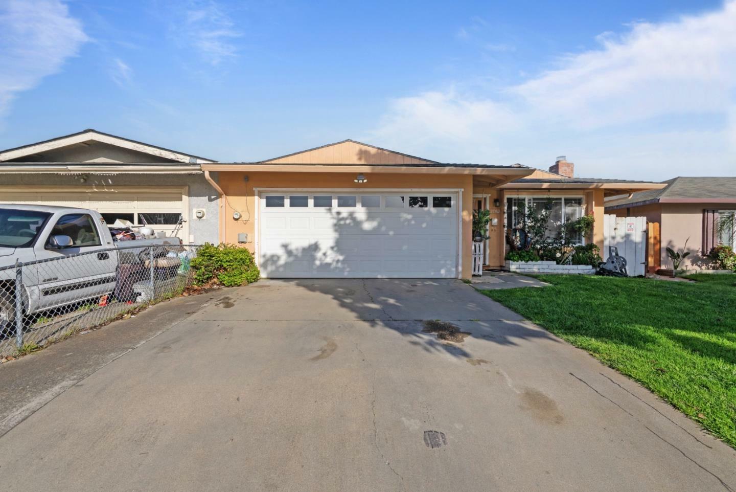 Property Photo: 1780 Truckee CA 93906