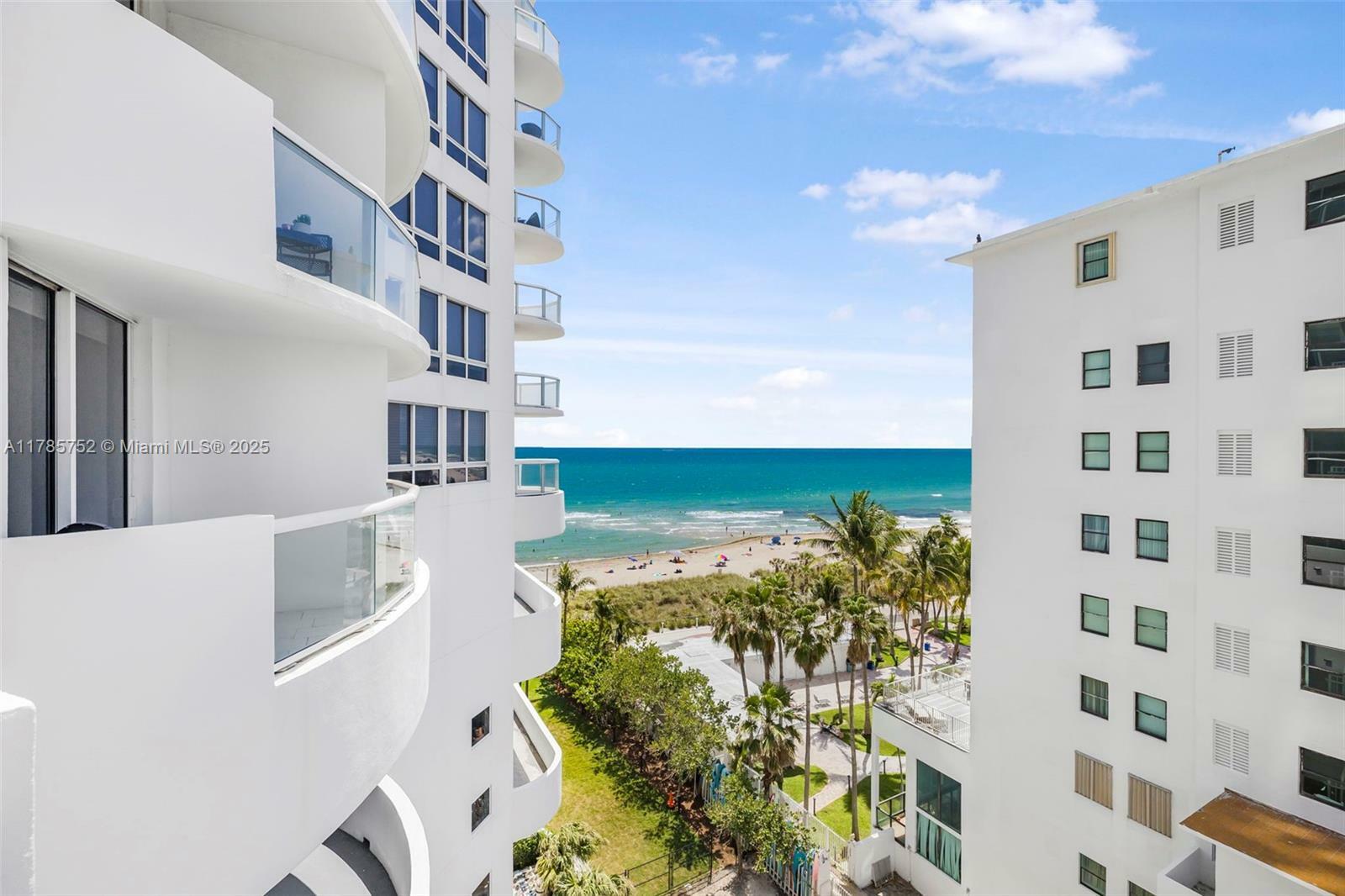 6365 Collins Ave 805  Miami Beach FL 33141 photo