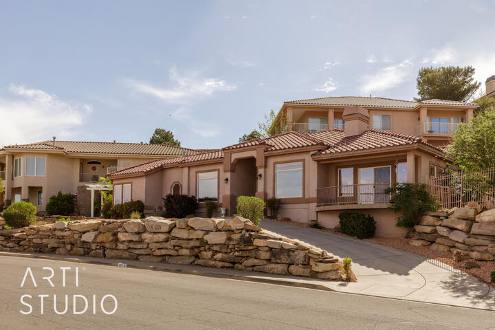 Property Photo: 2271 S 1400 E UT 84790