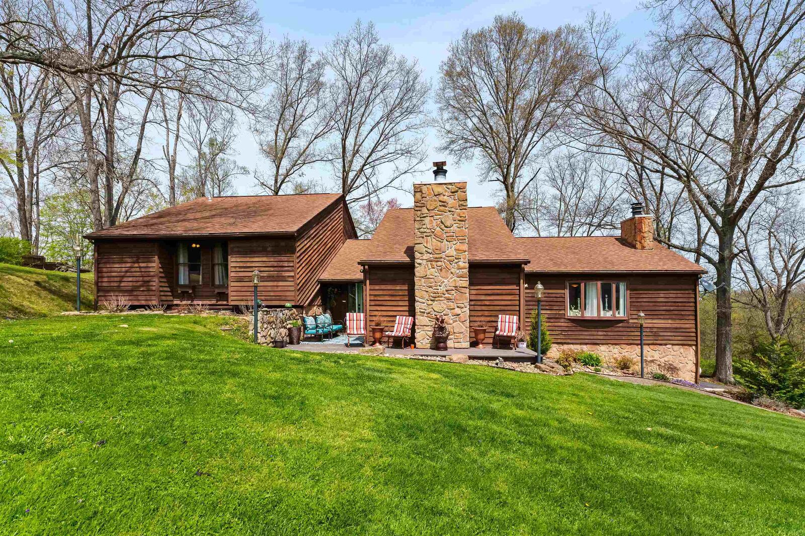 Property Photo:  201 Arrowhead Point  KY 41143 