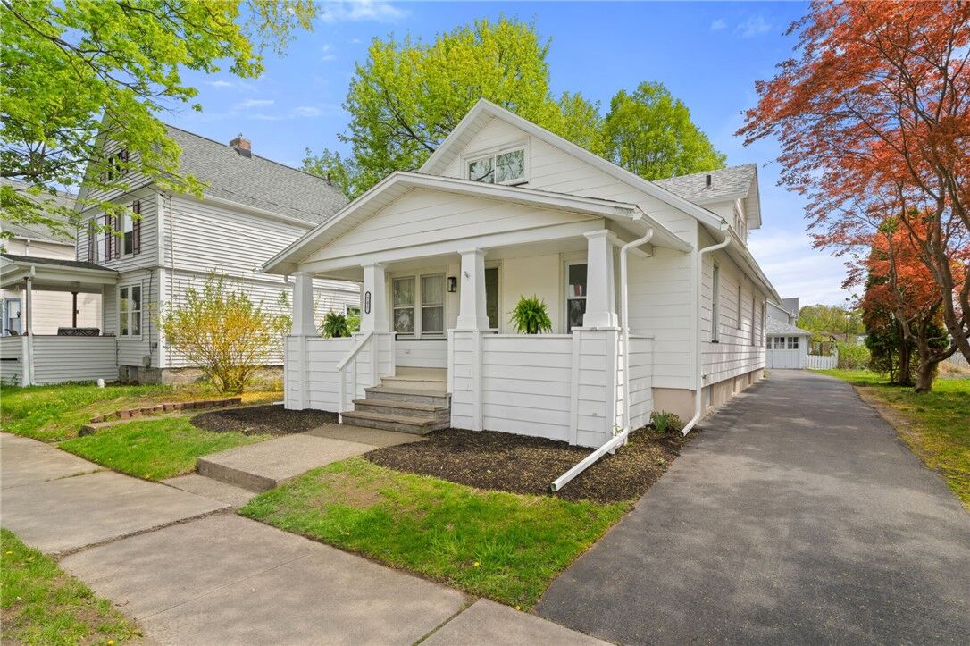 Property Photo: 705 W 2nd Street NY 14905