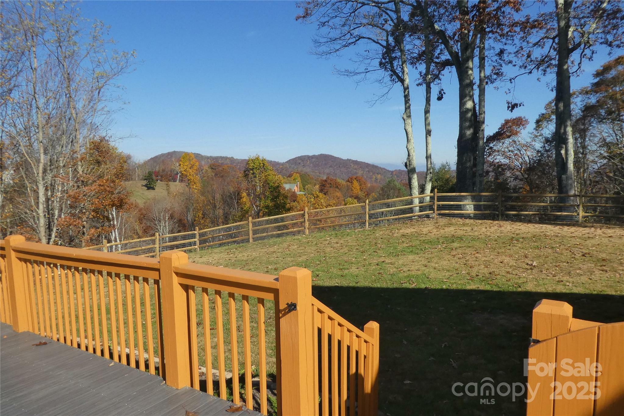 Property Photo: 531 Pioneer Ridge Road NC 28716