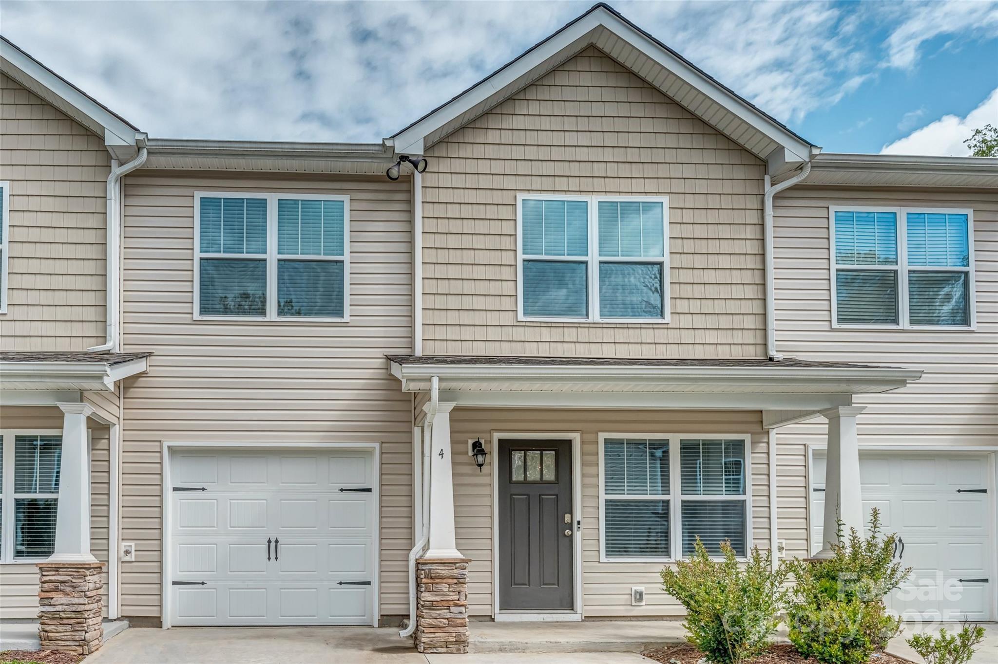 Property Photo: 4 Chambers Garden Drive NC 28704