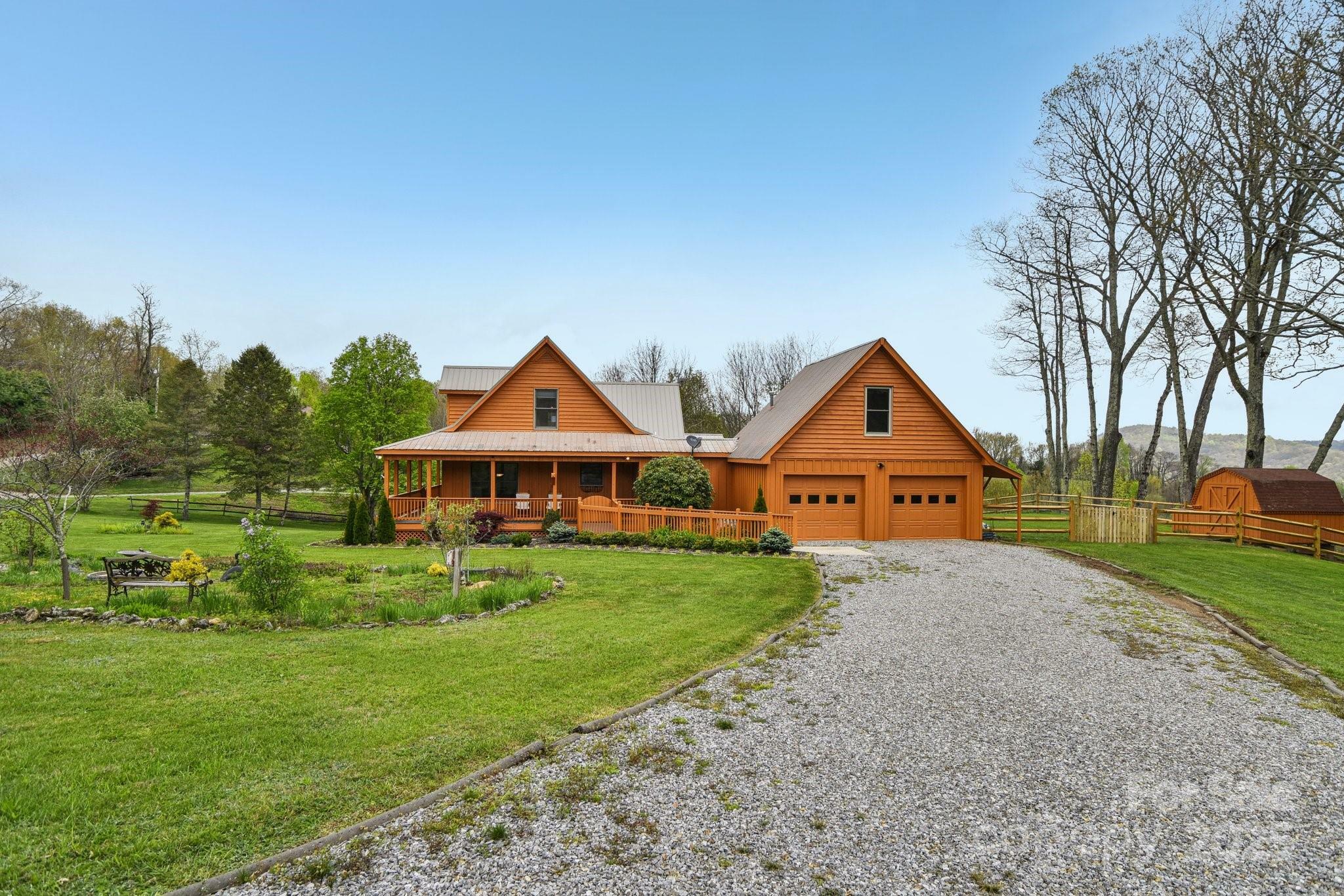 531 Pioneer Ridge Road  Canton NC 28716 photo