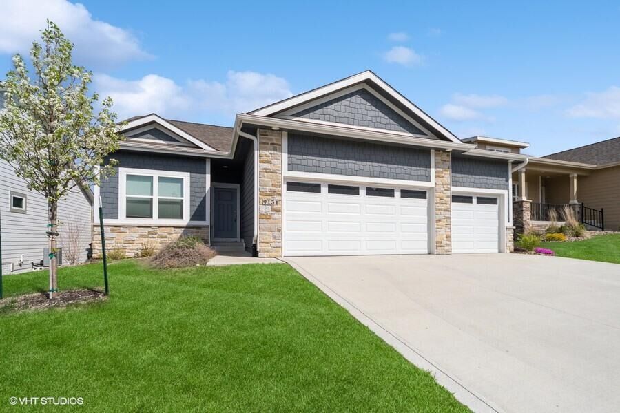 Property Photo: 9131 Greenway Drive IA 50266