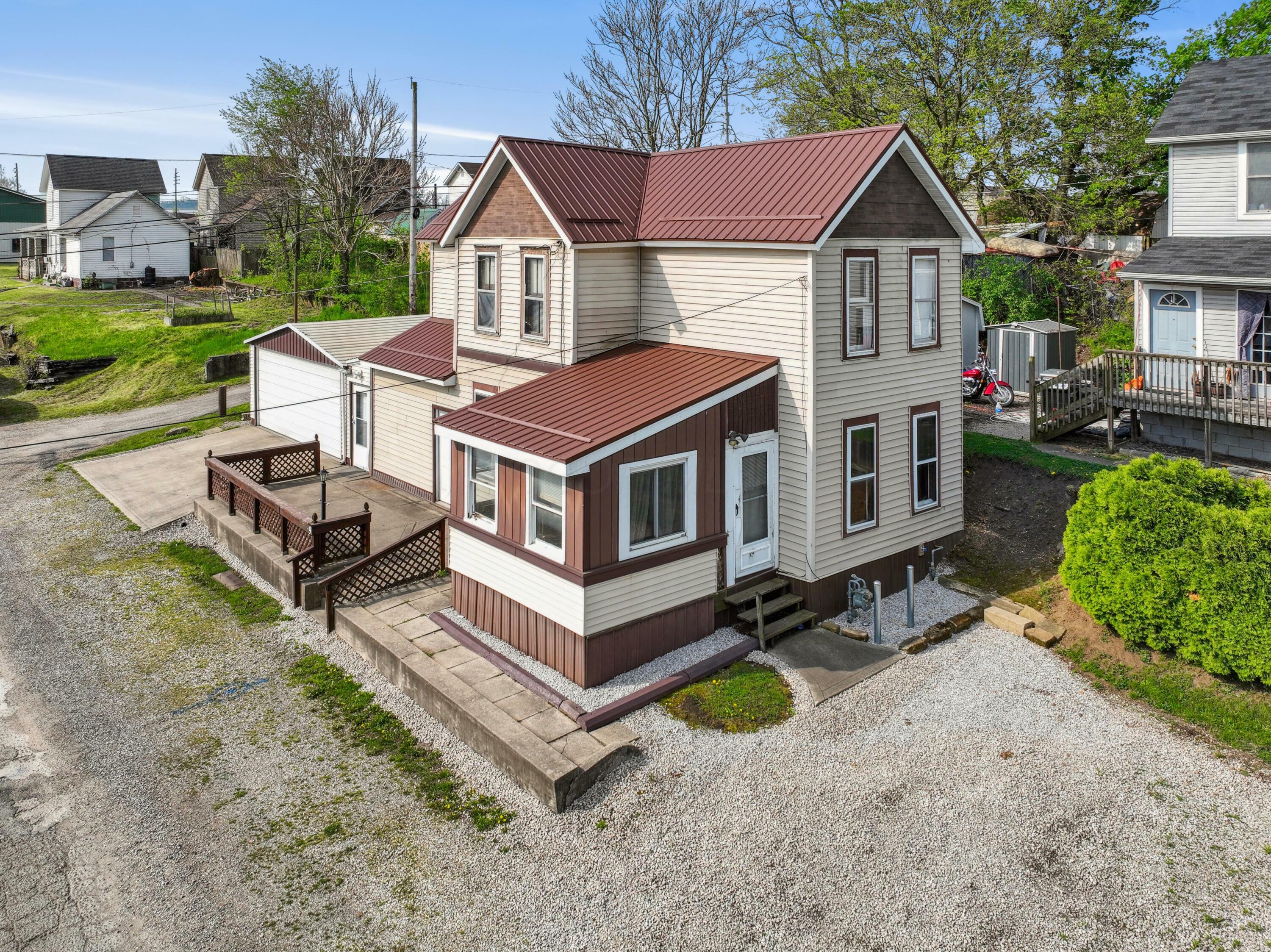 Property Photo: 9 S 11th Street OH 43055