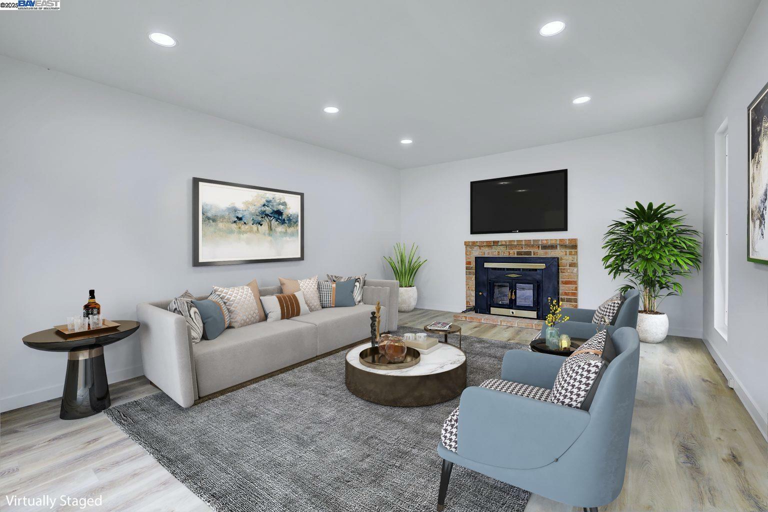 Property Photo: 37690 Los Arboles Dr CA 94536