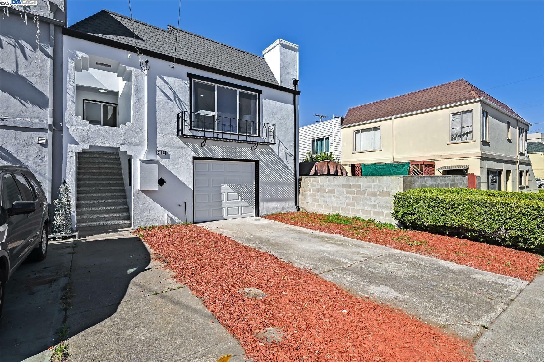 Property Photo: 318 1st Avenue CA 94014