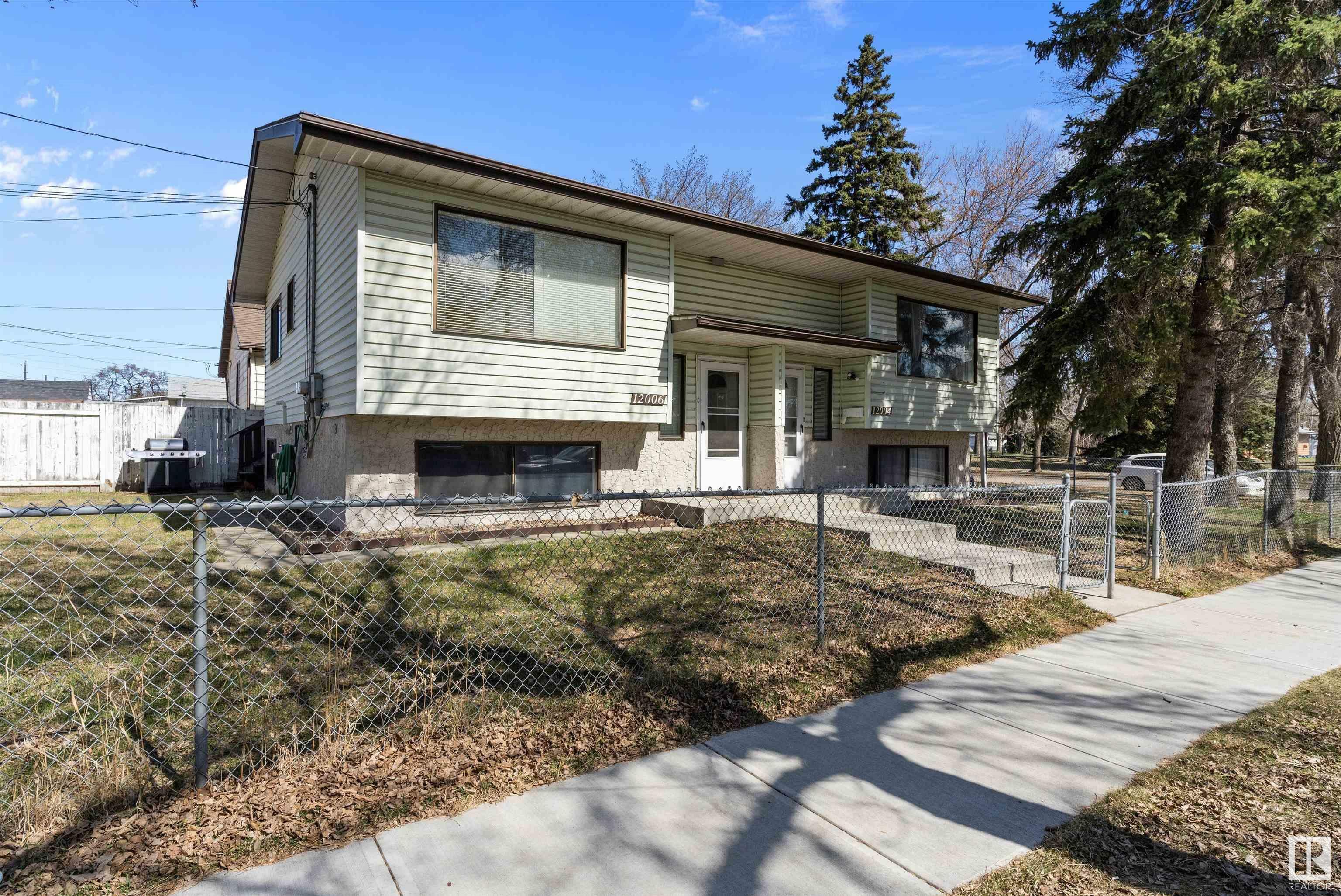 Photo de la propriété:  12004 & 12006 128 Avenue NW  AB T5E 6J5 