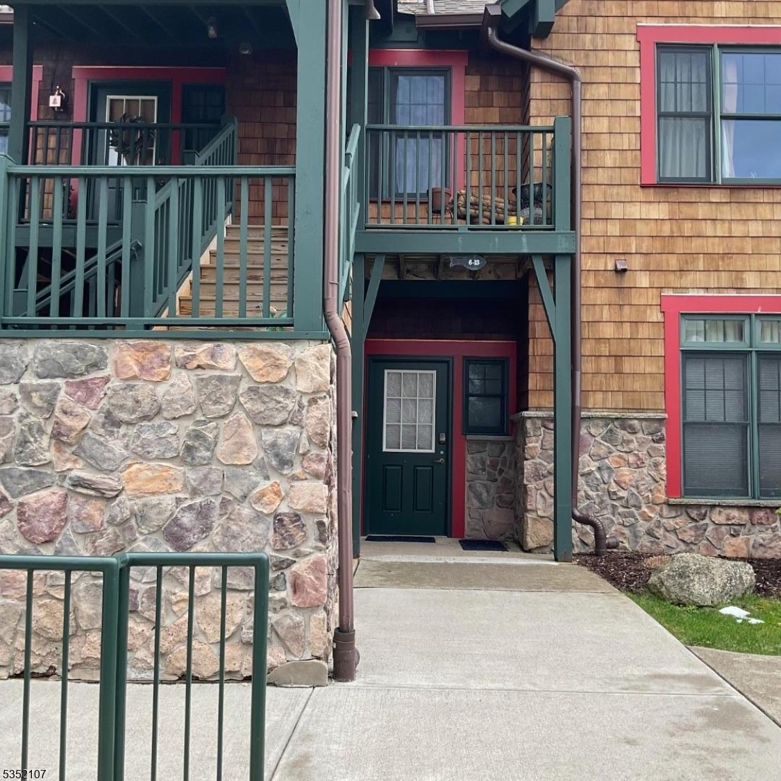Property Photo: 6 Maple Cres 13 NJ 07462