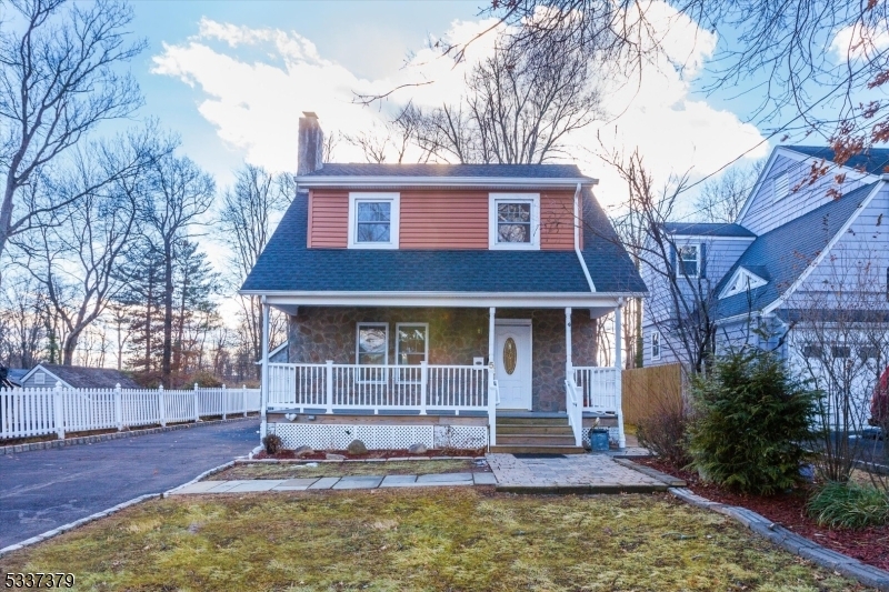 Property Photo: 5 Sterling Dr NJ 07039