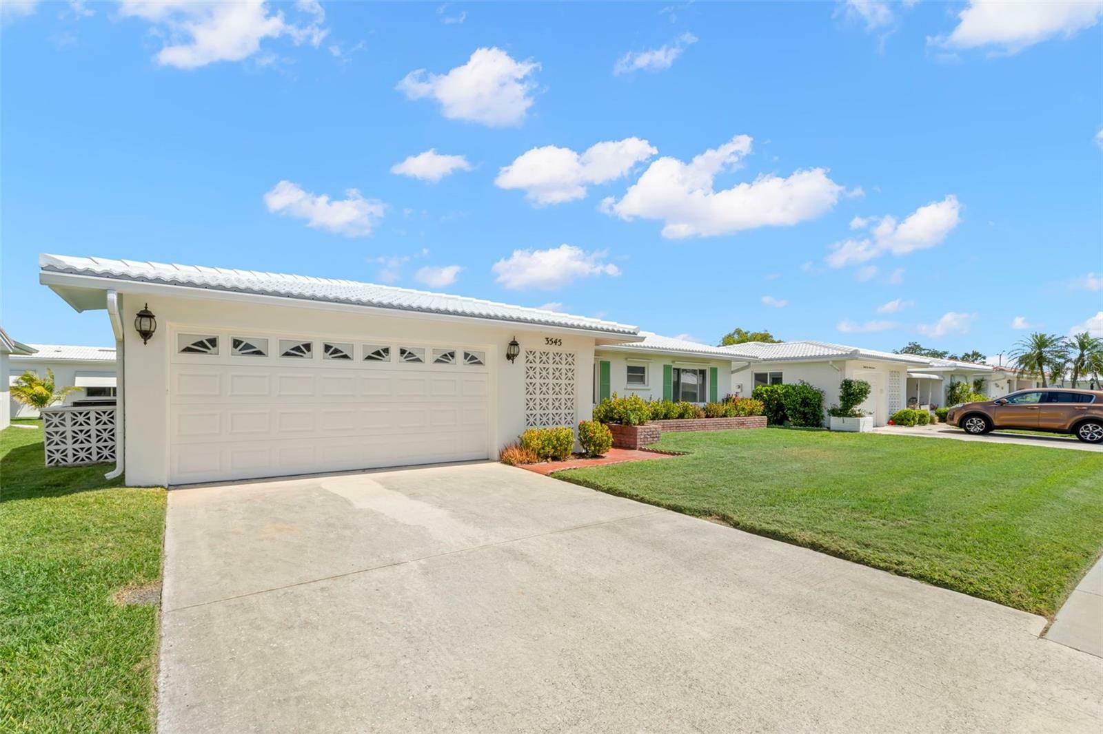 Property Photo:  3545 97th Avenue N 4  FL 33782 