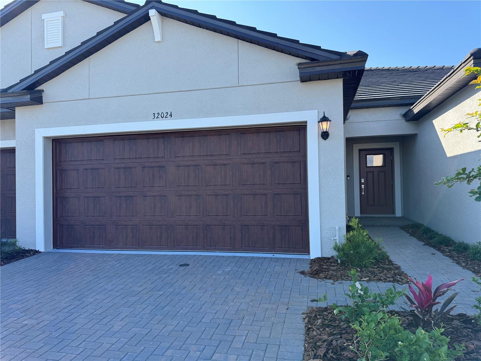 Property Photo: 32024 Griffin Sands Lane FL 33576