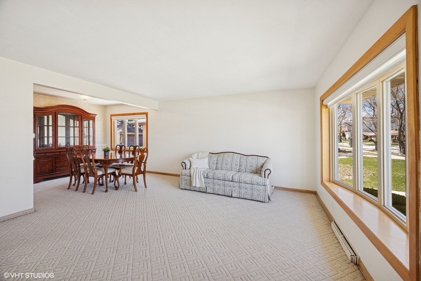 Property Photo: 11045 Windsor Drive IL 60154