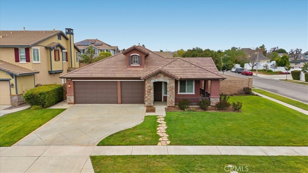 Property Photo: 12866 Crestfield Court CA 91739