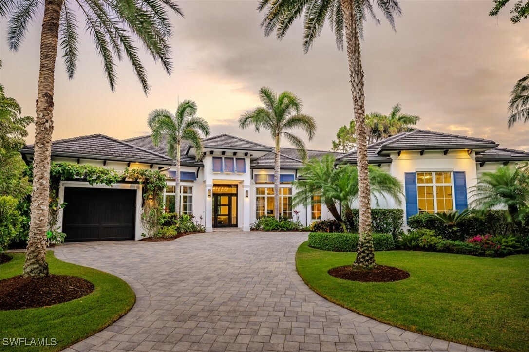 Property Photo: 702 Bobwhite Lane FL 34108