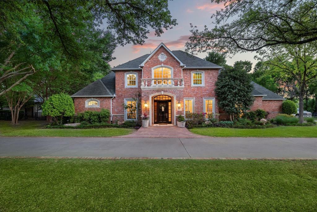 Property Photo: 432 Victorian Drive TX 75165