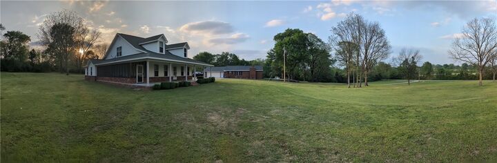 Property Photo:  1385 Old Airport Road  AR 72855 