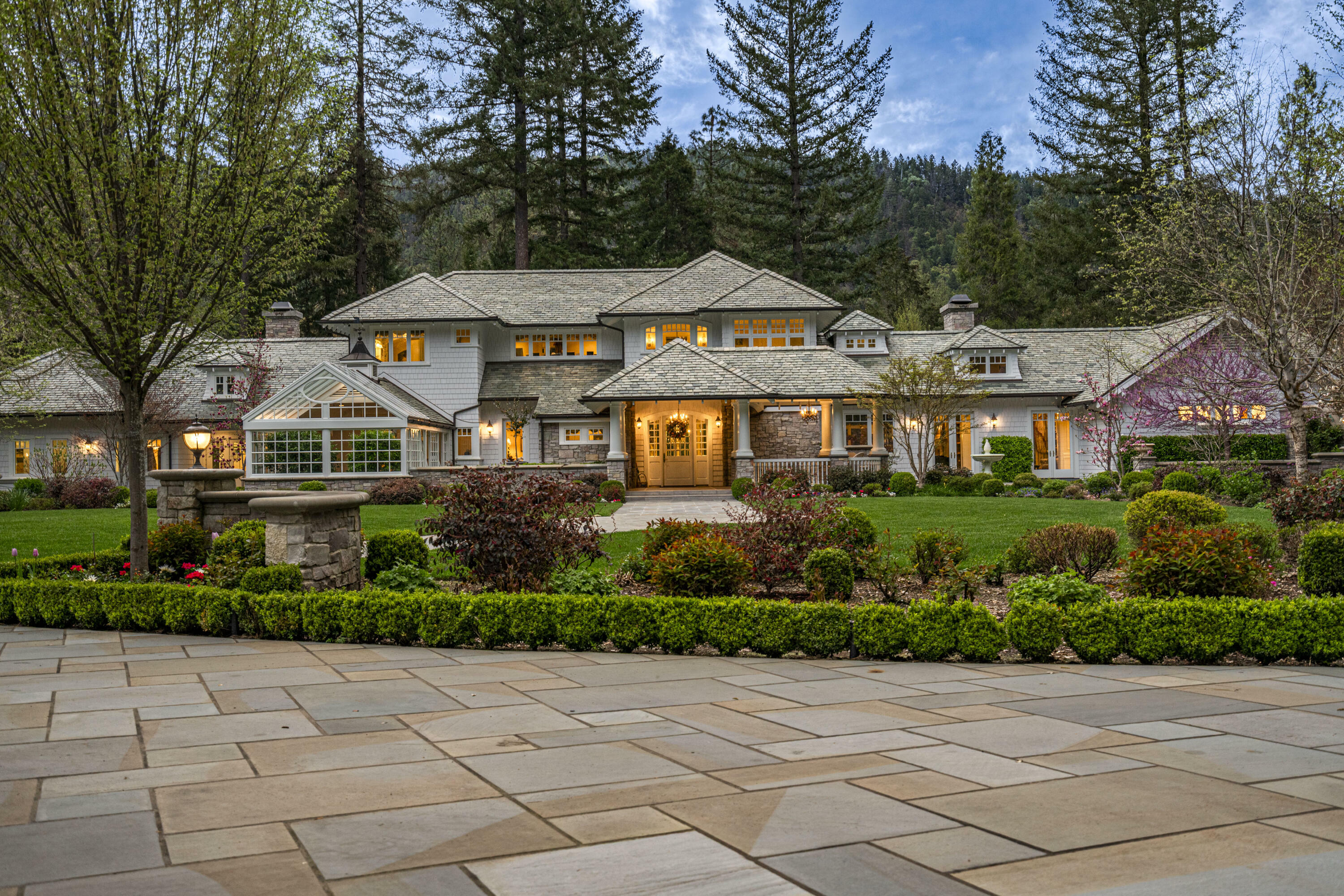 503 Quail Lane  Grants Pass OR 97526 photo