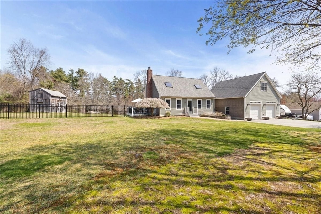 57 County St  Lakeville MA 02347 photo