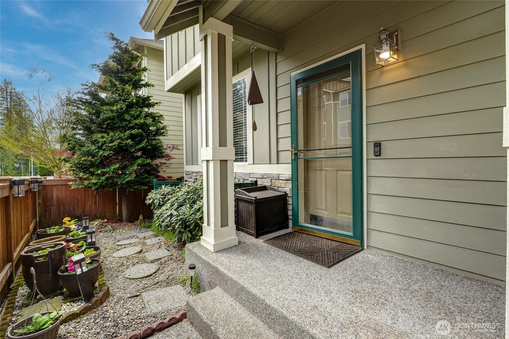 Property Photo: 24052 40th Avenue SE WA 98021