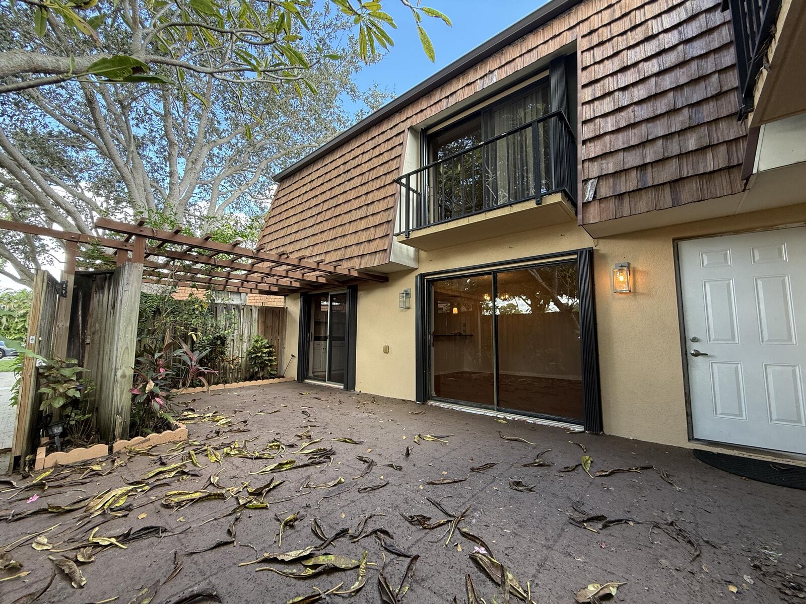 Property Photo:  3022 30th Lane  FL 33463 