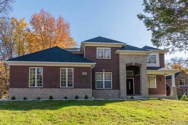 Property Photo: 21504 Randall Street MI 48336