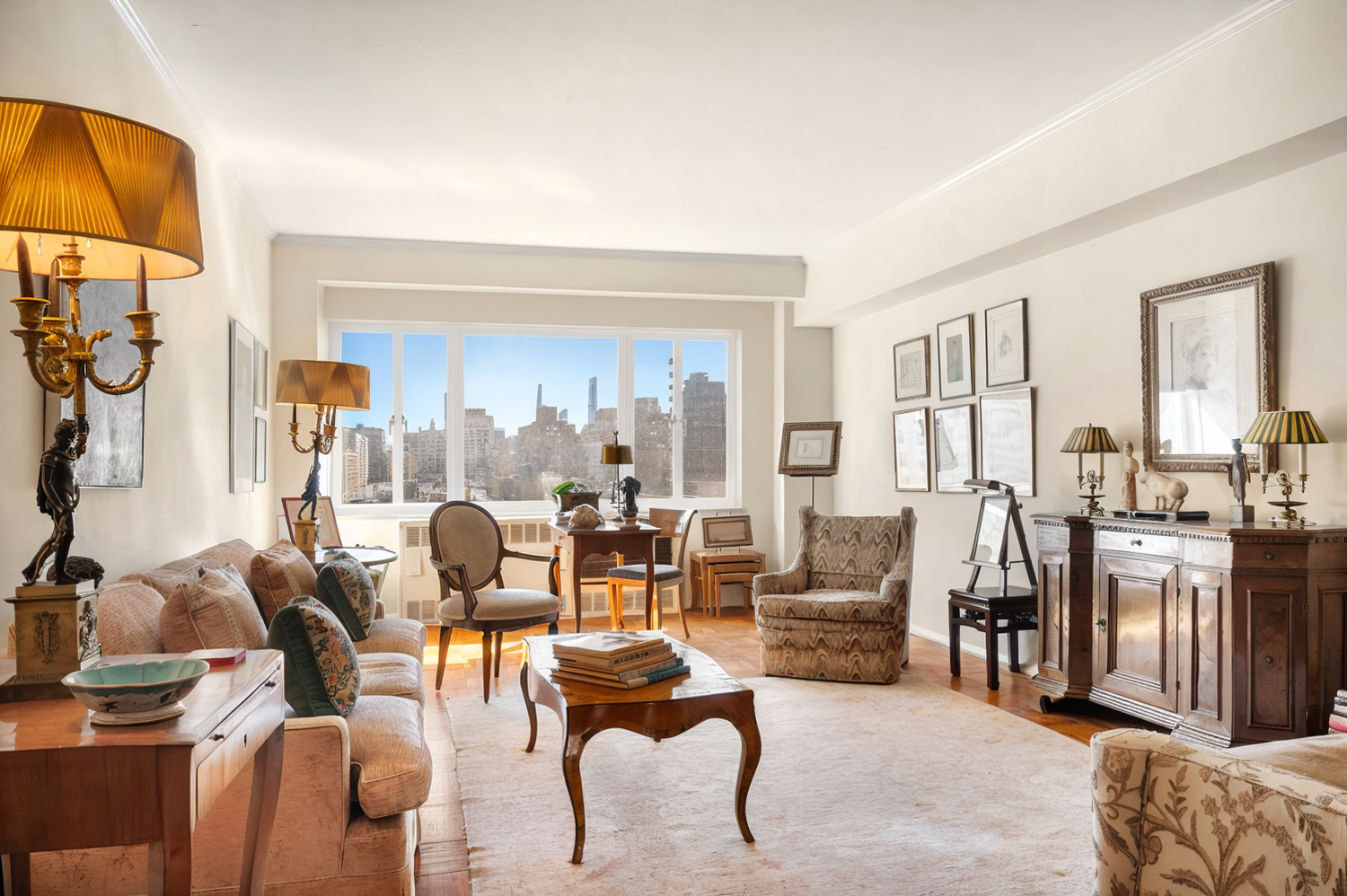 Property Photo:  135 E 71st Street 12A  NY 10021 