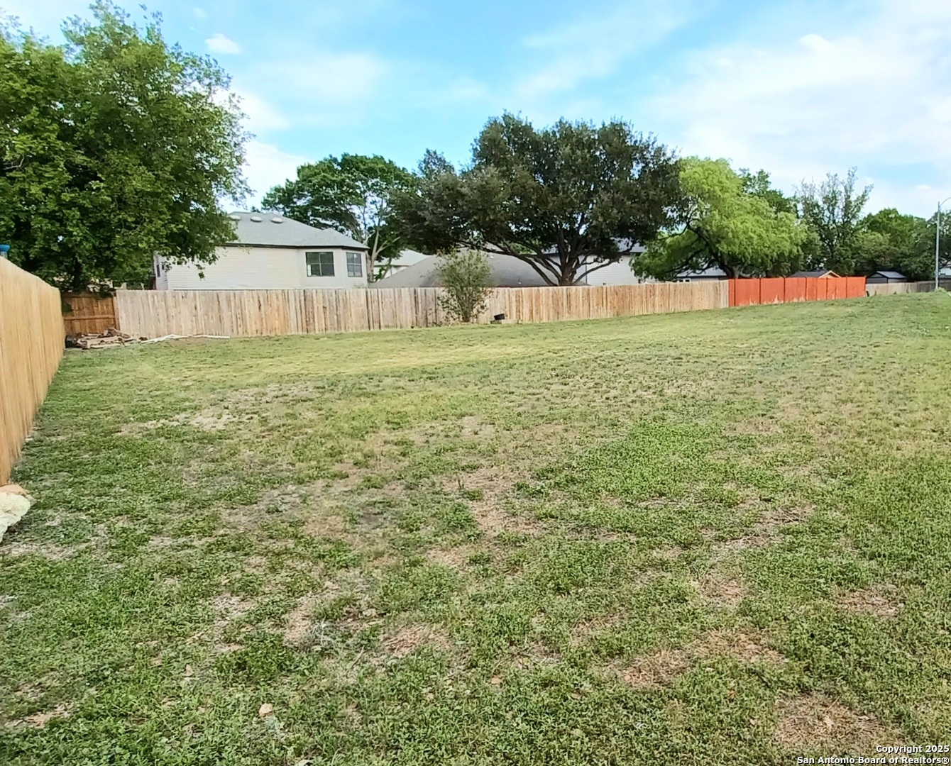 Property Photo: 9610 Quiet Lake TX 78254