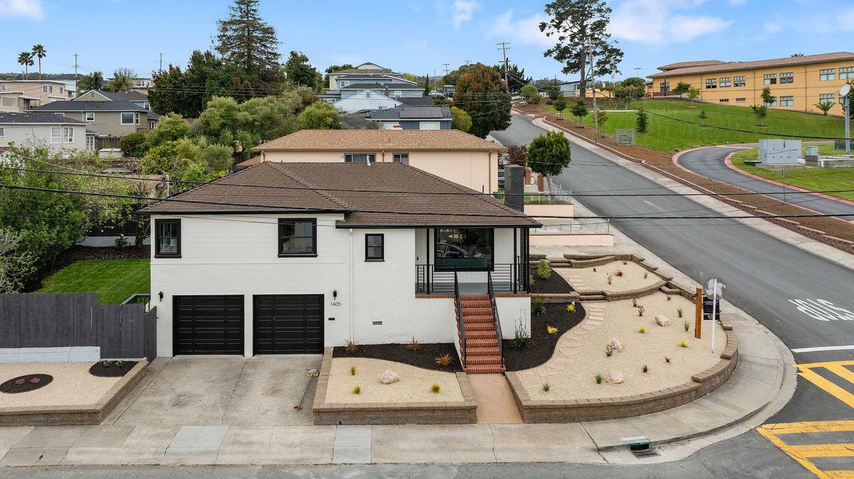 Property Photo: 1405 Magnolia Avenue CA 94030