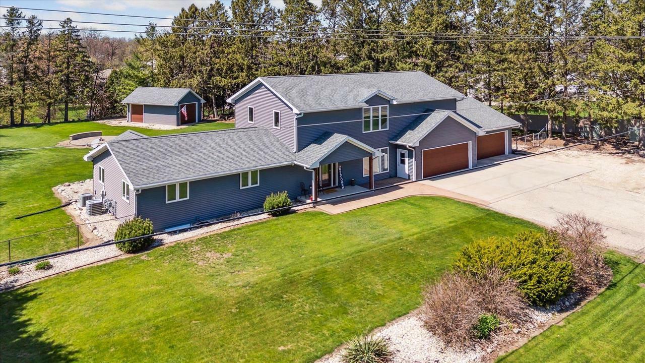 Property Photo: 4441 North John Paul Road WI 53546