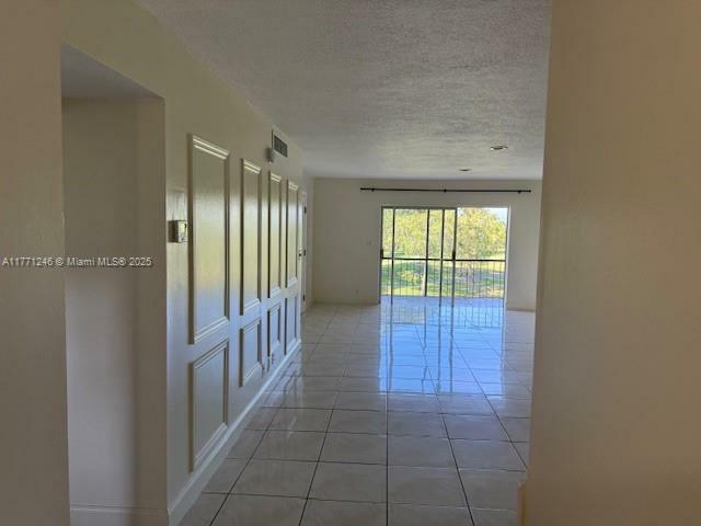 Property Photo: 6101 N Falls Circle Dr 312 FL 33319