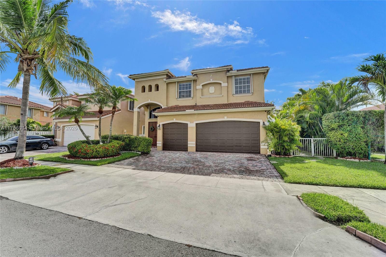 Property Photo: 5337 SW 131st Ter FL 33027