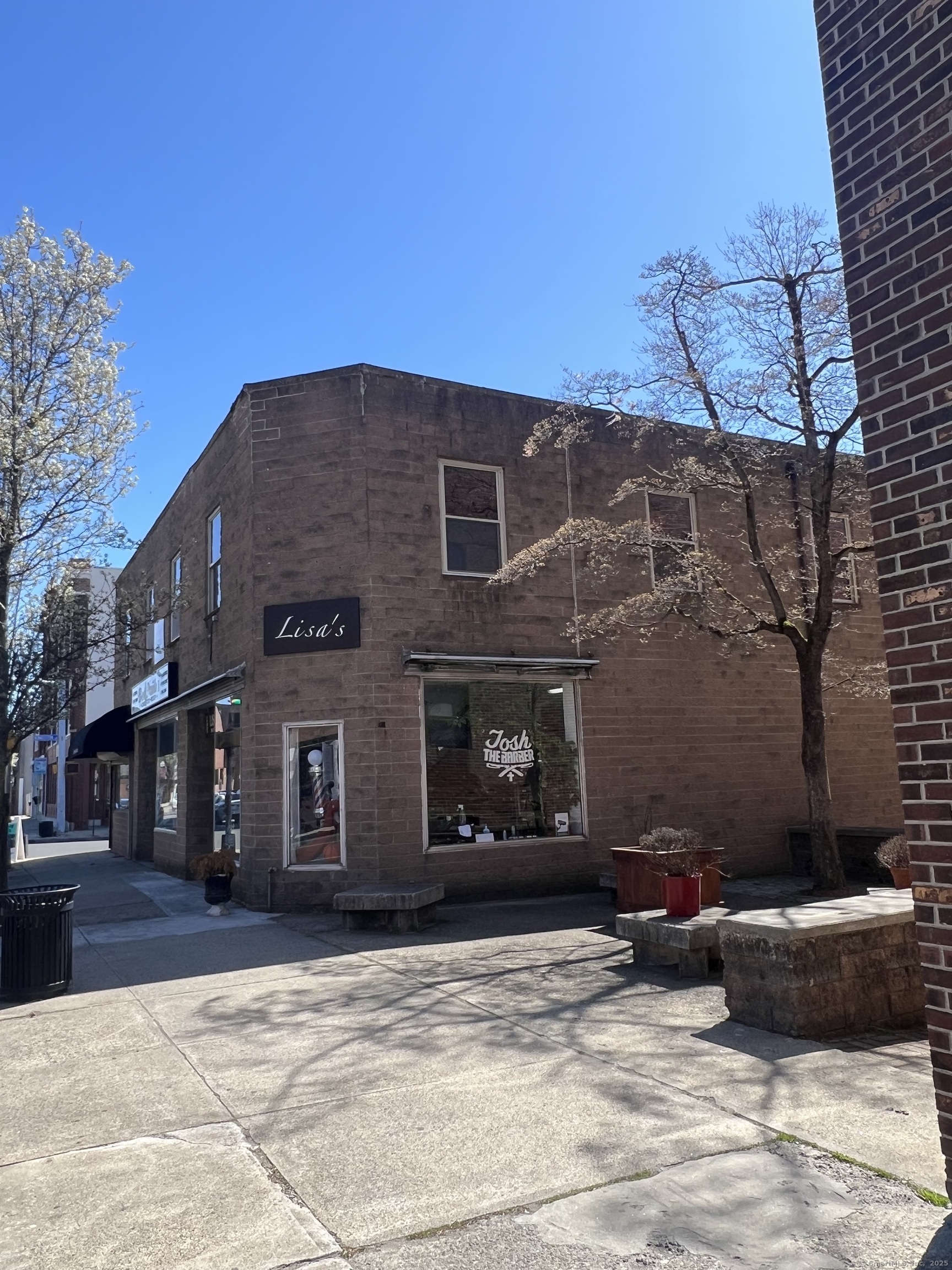Property Photo: 174 Main Street CT 06401