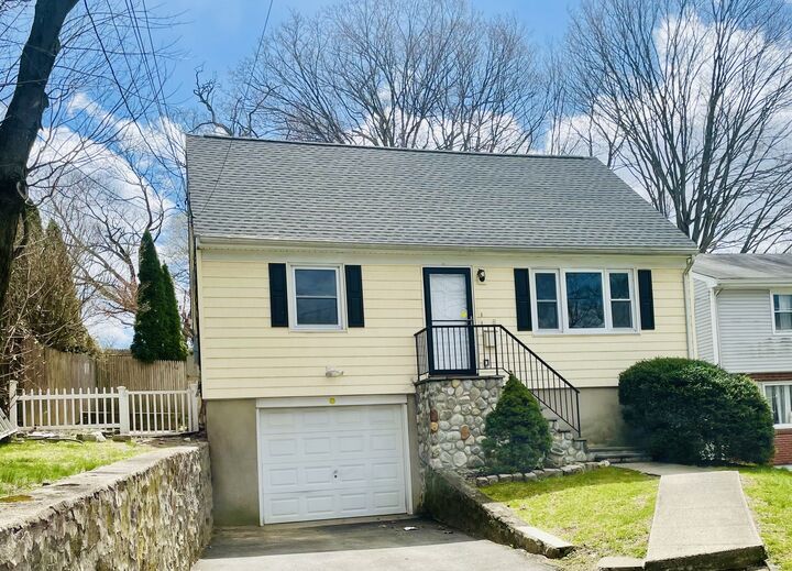8 Linden Street  Norwalk CT 06851 photo