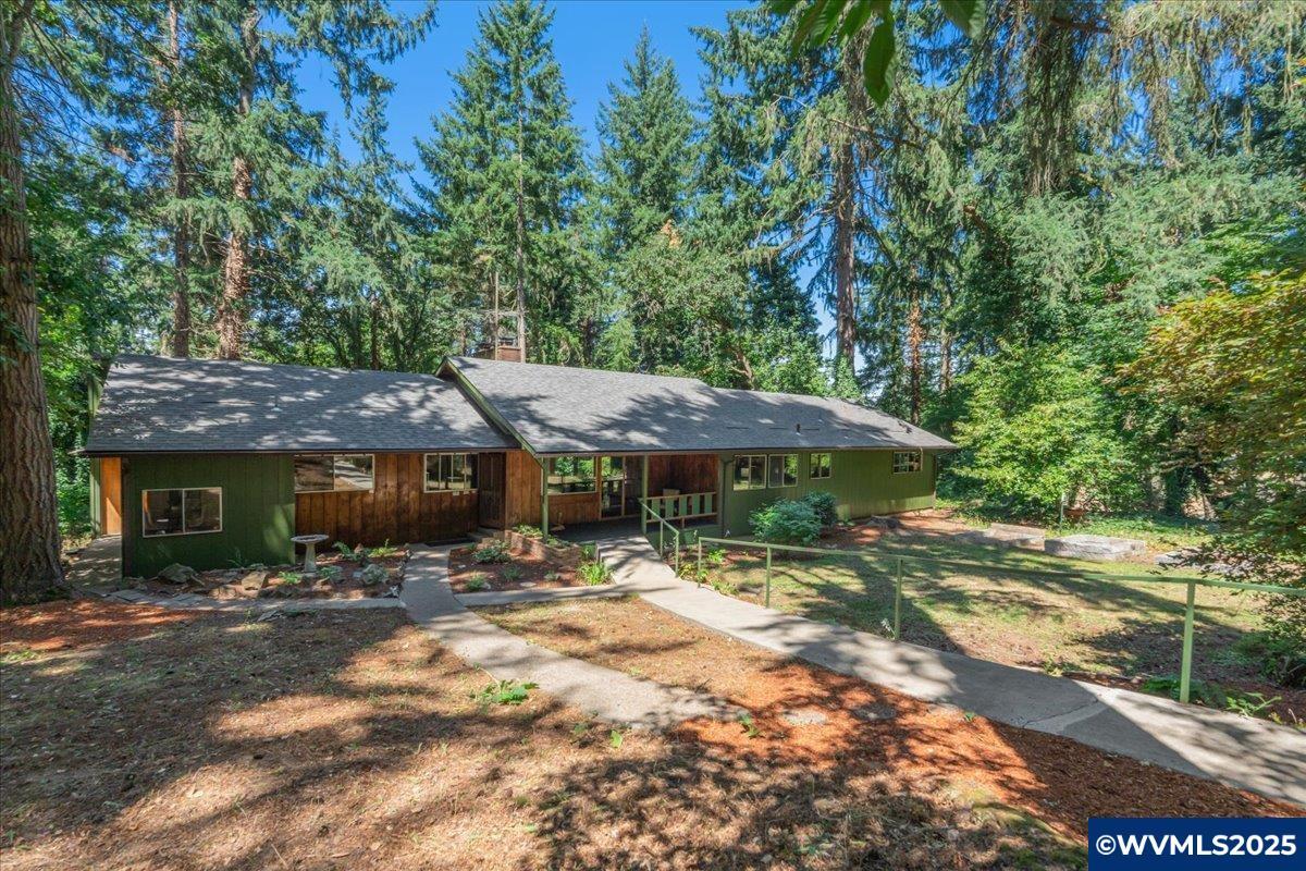 Property Photo: 33744 Meeker Hill Rd NE OR 97322