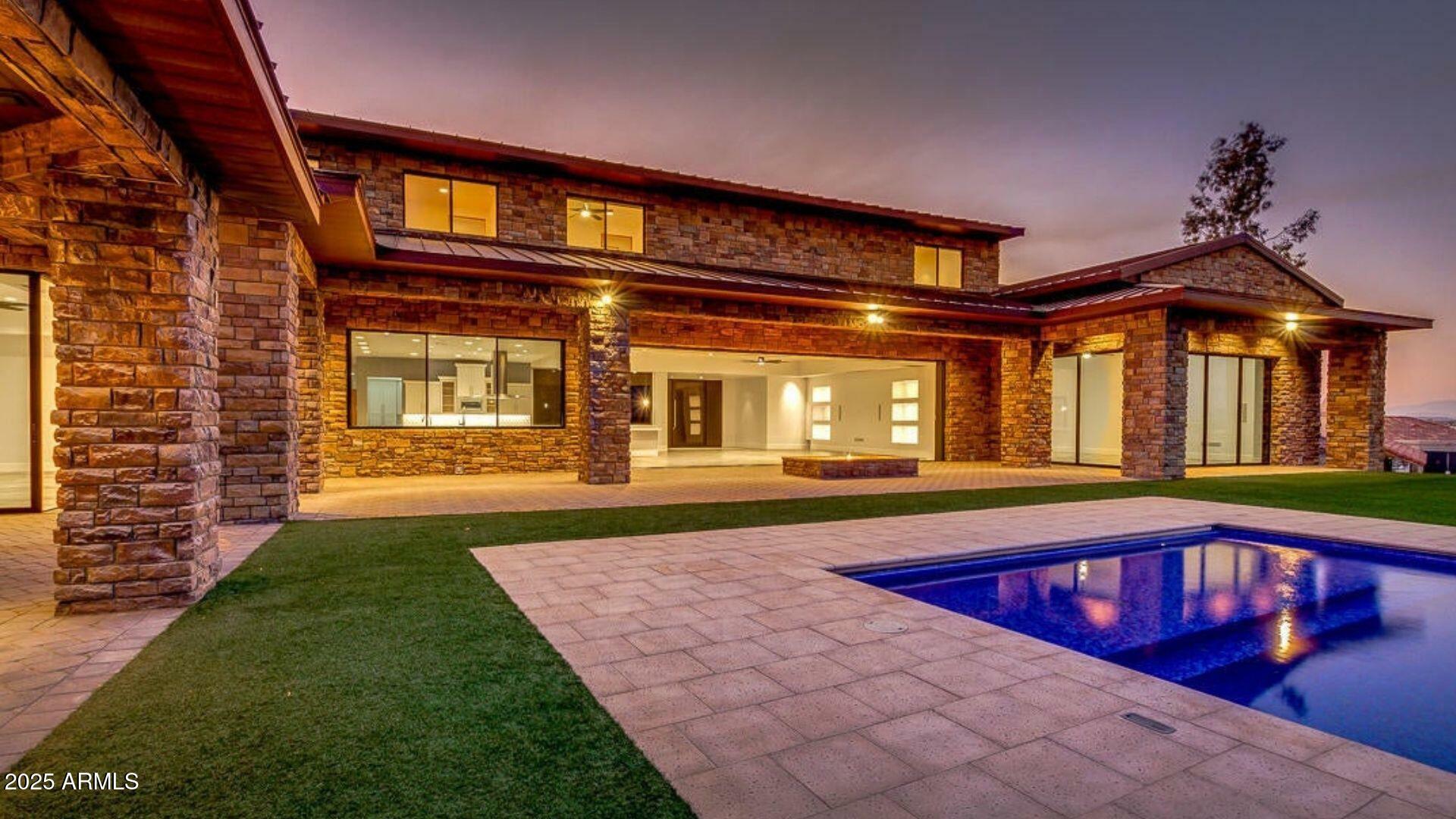 Property Photo:  15217 N 15th Drive  AZ 85023 