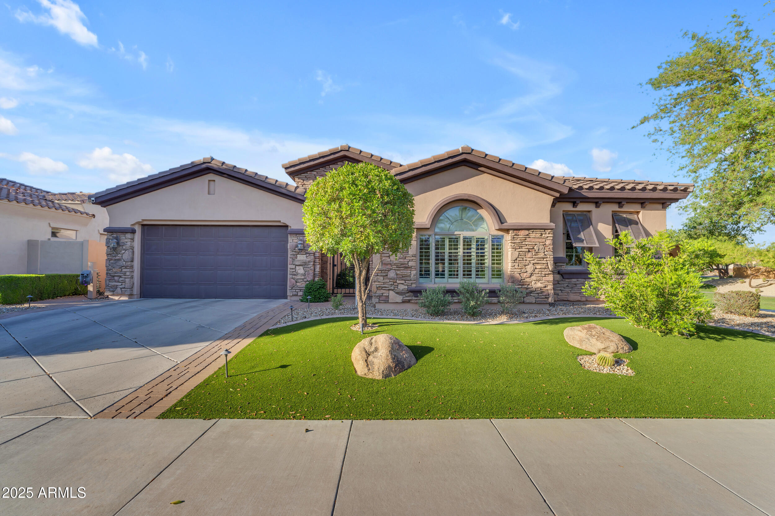 15716 W Sheridan Street  Goodyear AZ 85395 photo