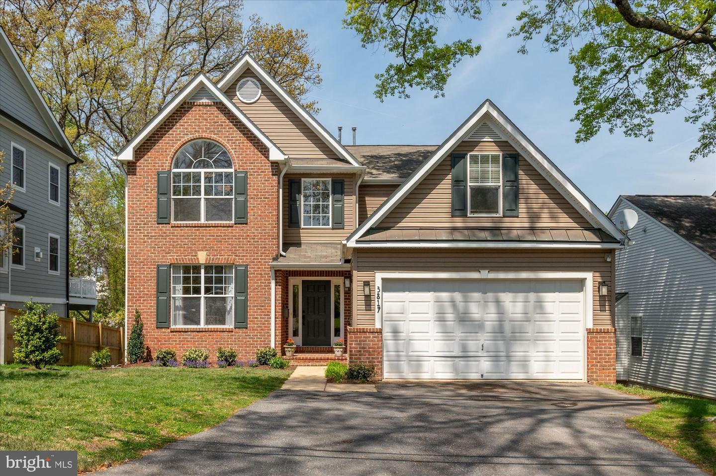 Property Photo: 3817 Lawrence Avenue MD 20895