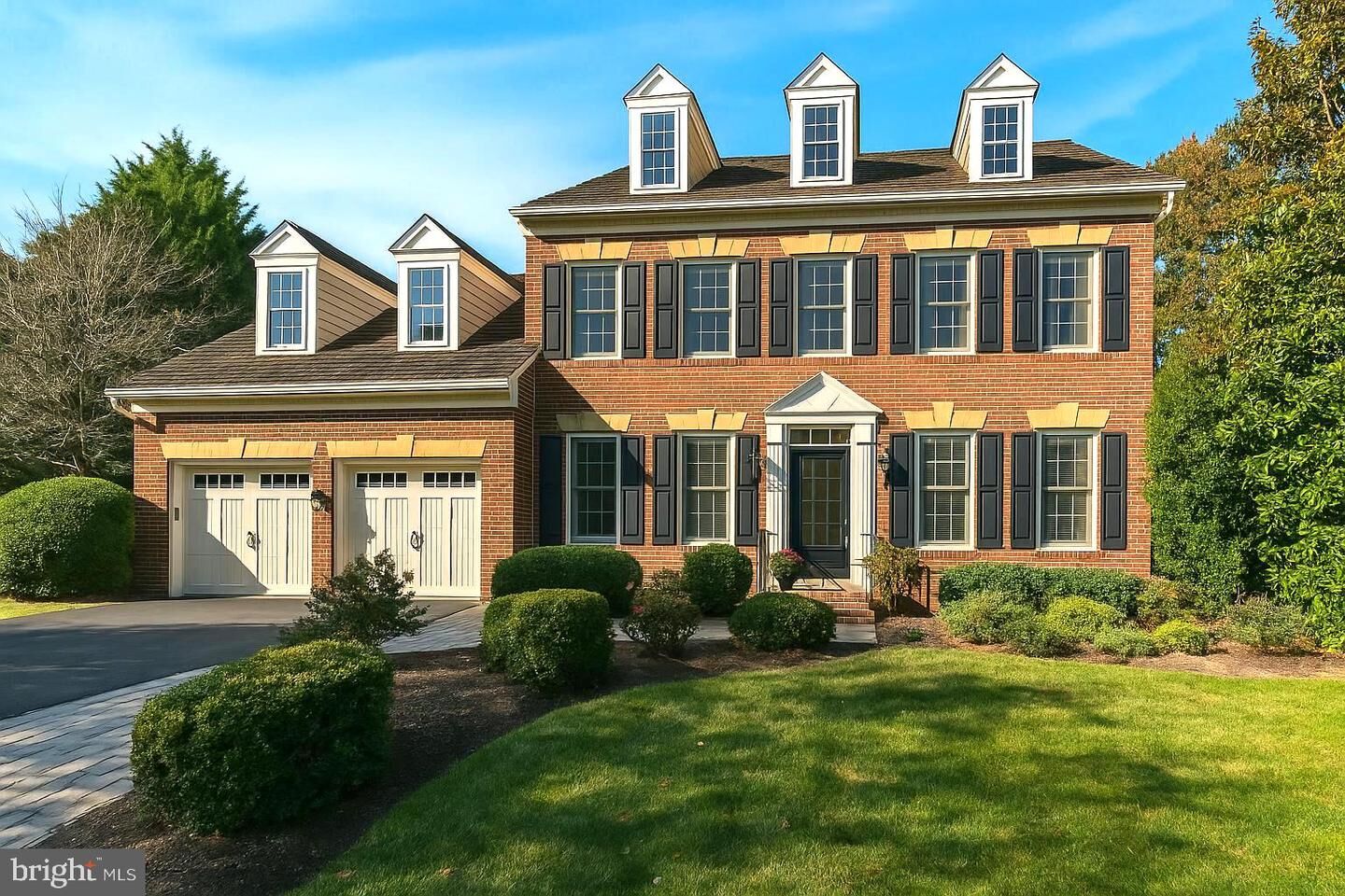 Property Photo:  611 Catesby Court SW  VA 20175 