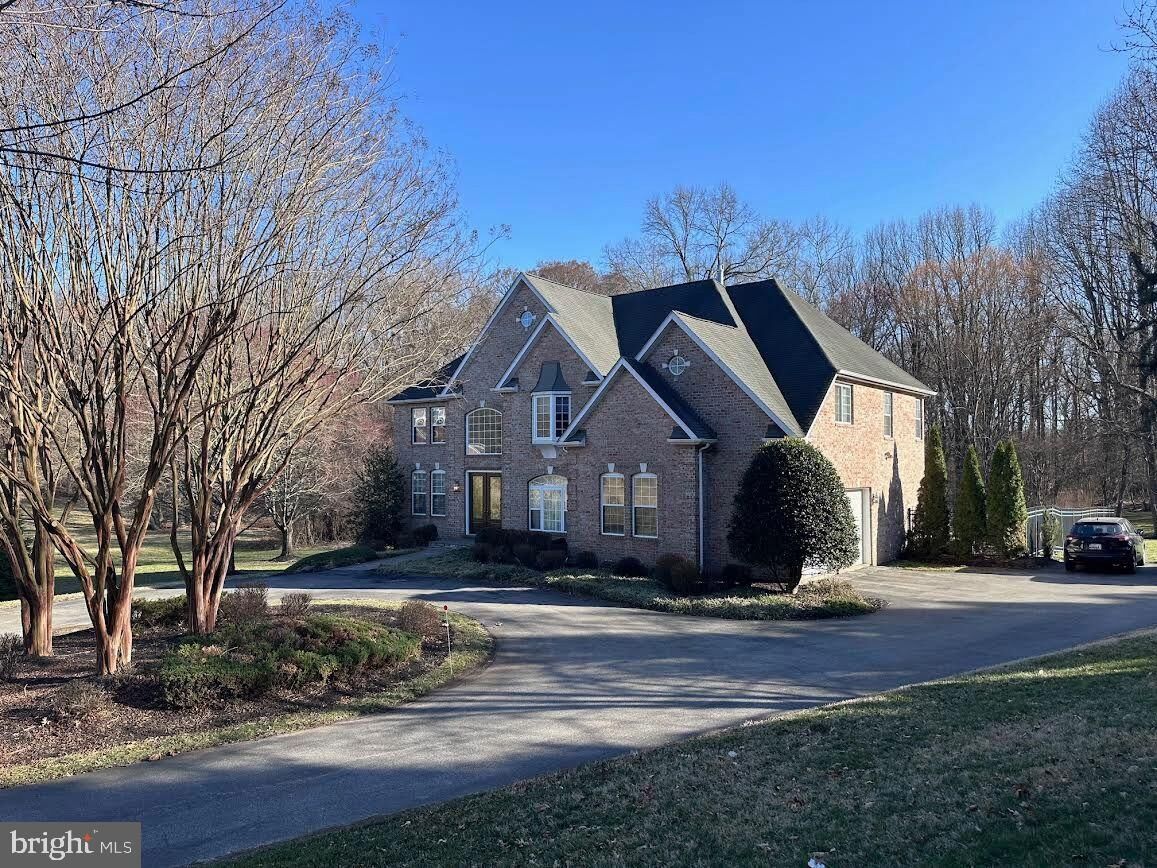 Property Photo:  16807 Federal Hill Court  MD 20716 