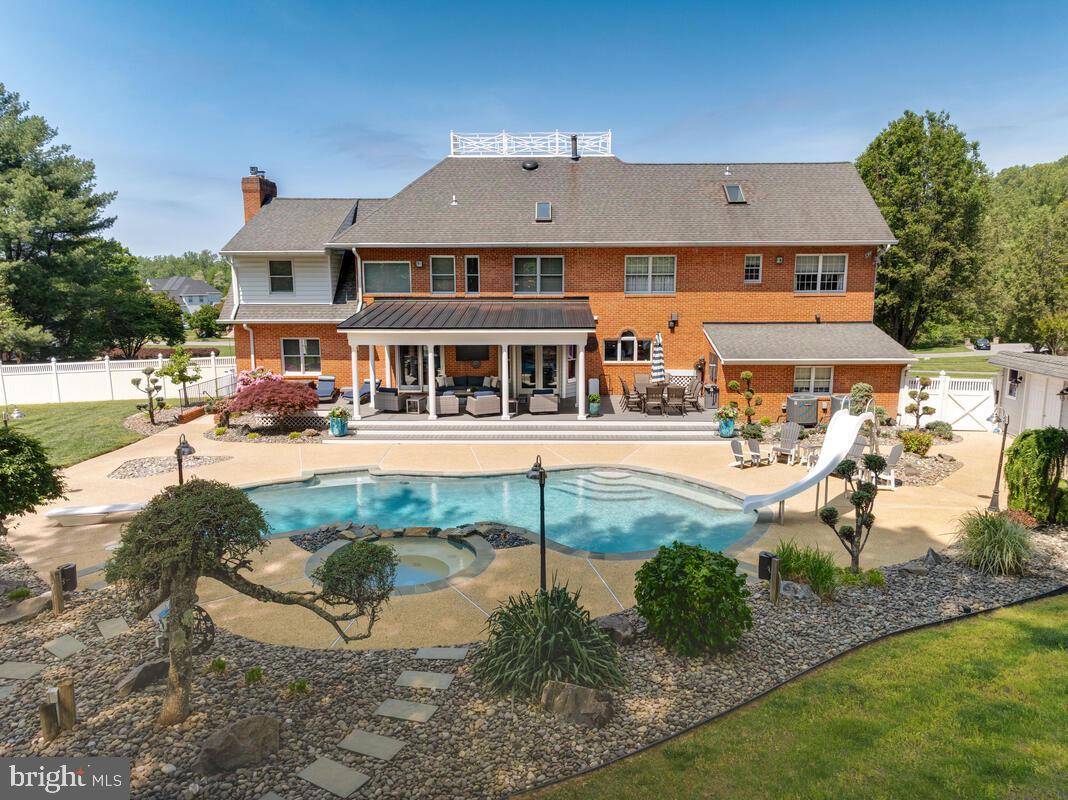 Property Photo: 2840 Dunleigh Drive MD 20754